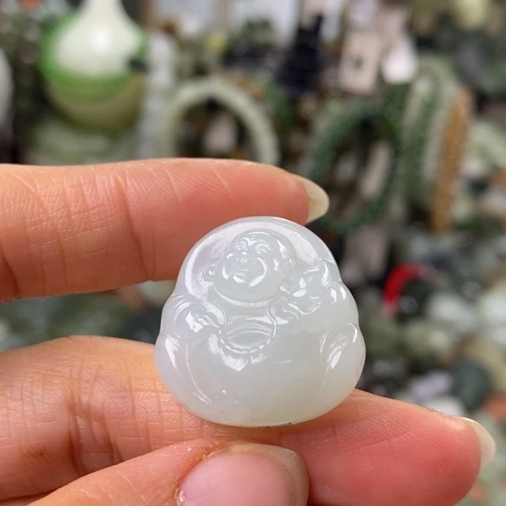 和田玉未镶嵌颈饰予