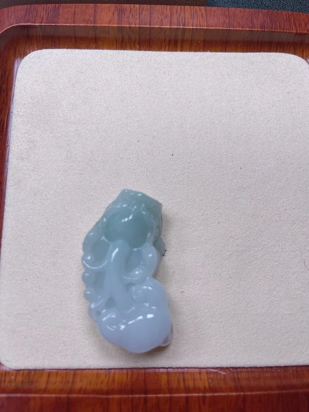 缅甸天然A货翡翠，水润貔貅吊坠