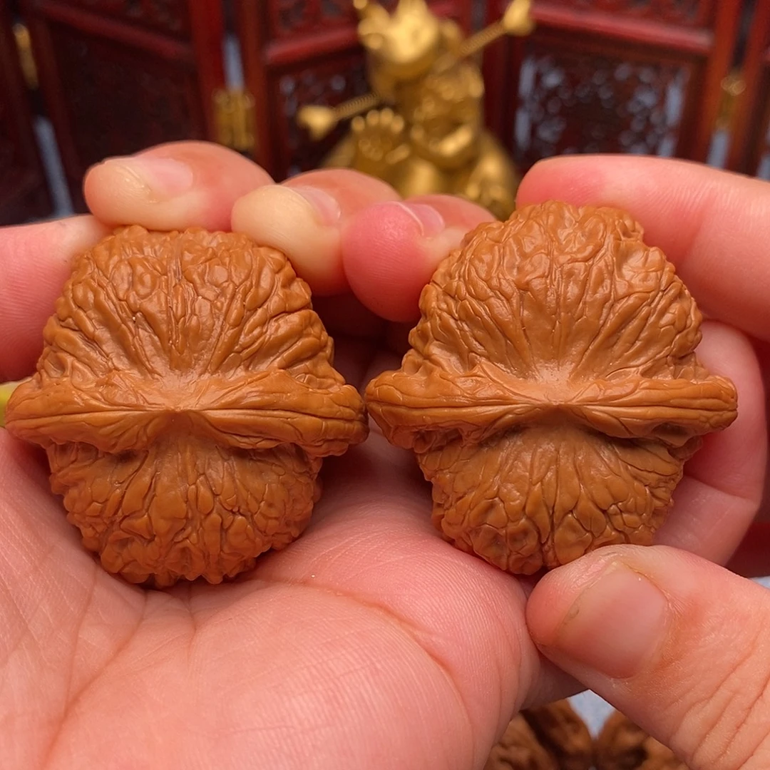 把件文玩核桃42.8全品毕业粗棱血麒麟