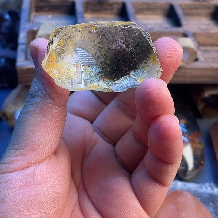 未镶嵌珠宝半成品水晶