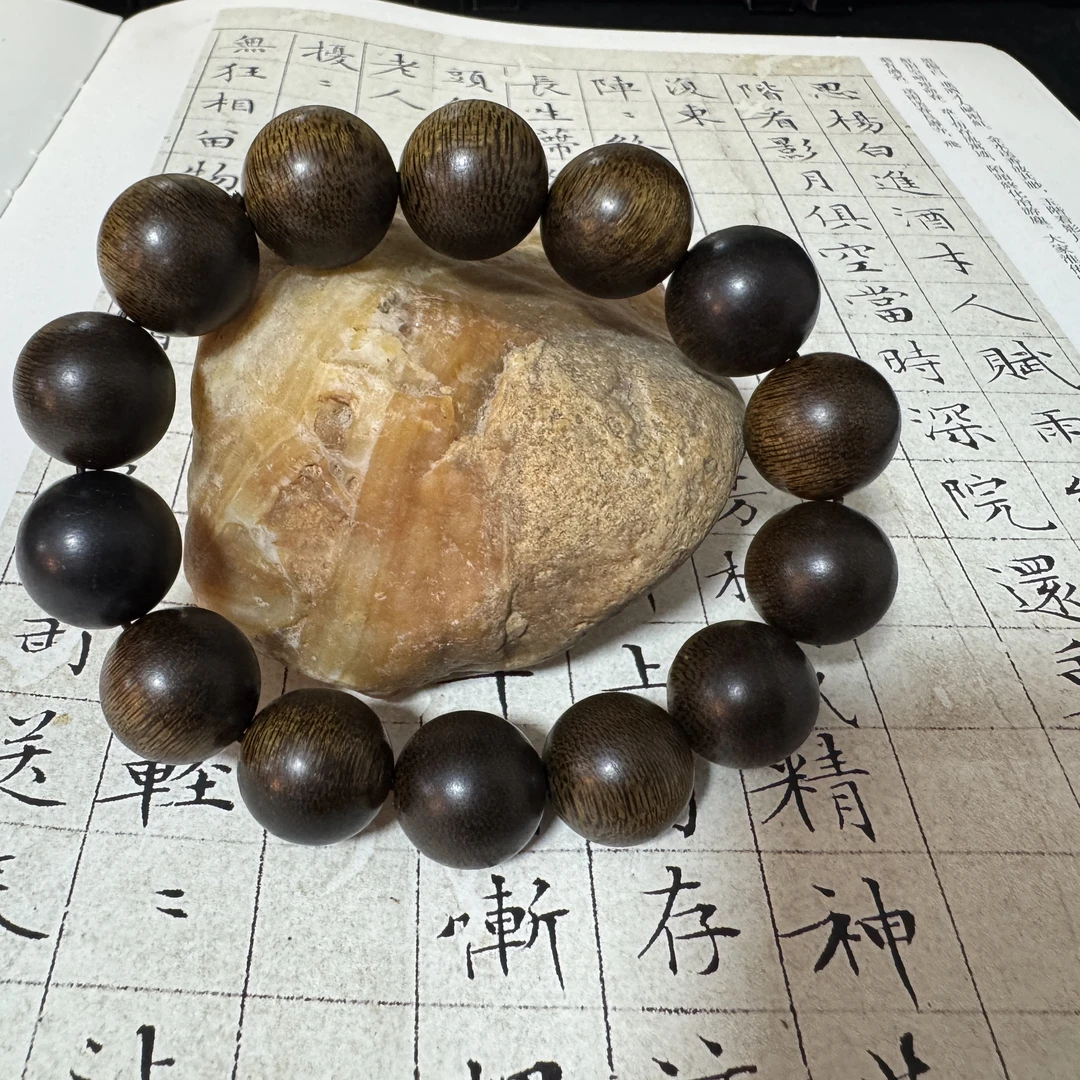 Z-499【达拉干沉香】单圈卡16.3mm、36.94g
