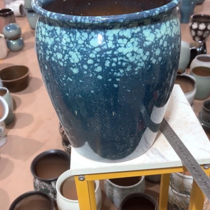 花盆紫砂口径25高度31一只小瑕疵