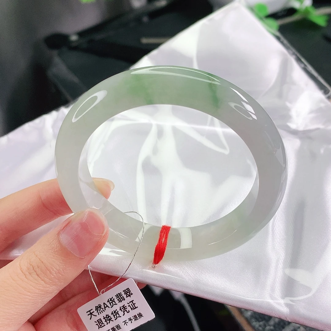 翡翠未镶嵌手镯54圈
