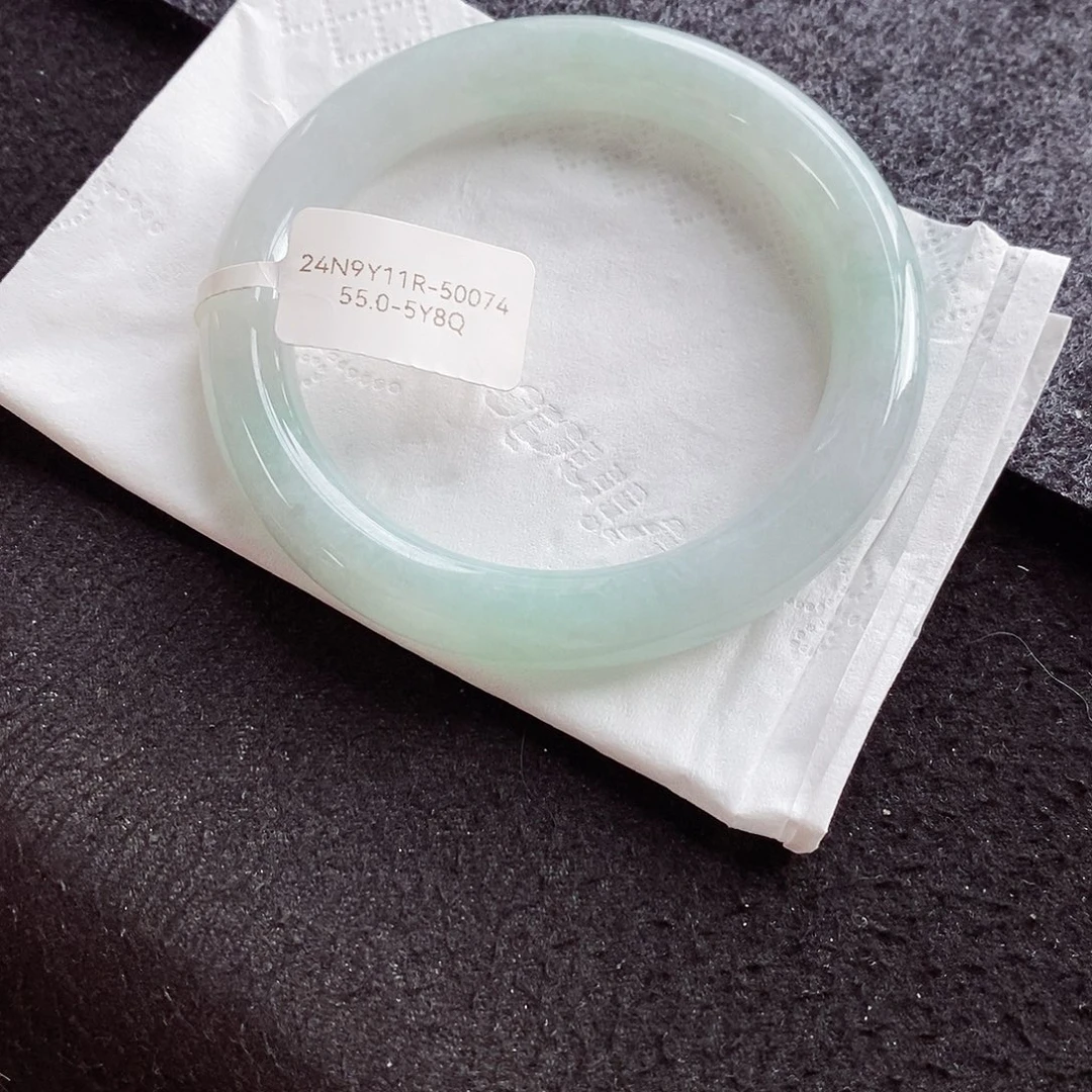 翡翠未镶嵌手镯55冰晴水