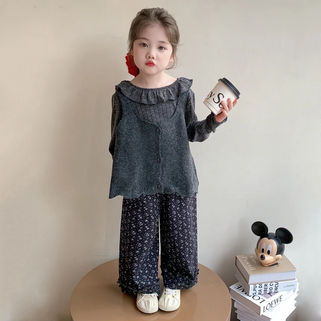 女童森系套装洋气甜美儿童针织马甲碎花裤子三件套小女孩春秋装潮