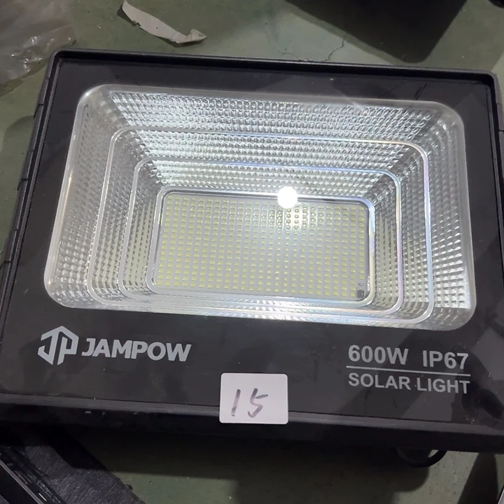 桑蚕丝太阳能头一个