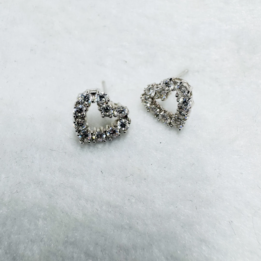 非金属莫桑石耳饰 S925银莫桑石爱心耳钉/3061