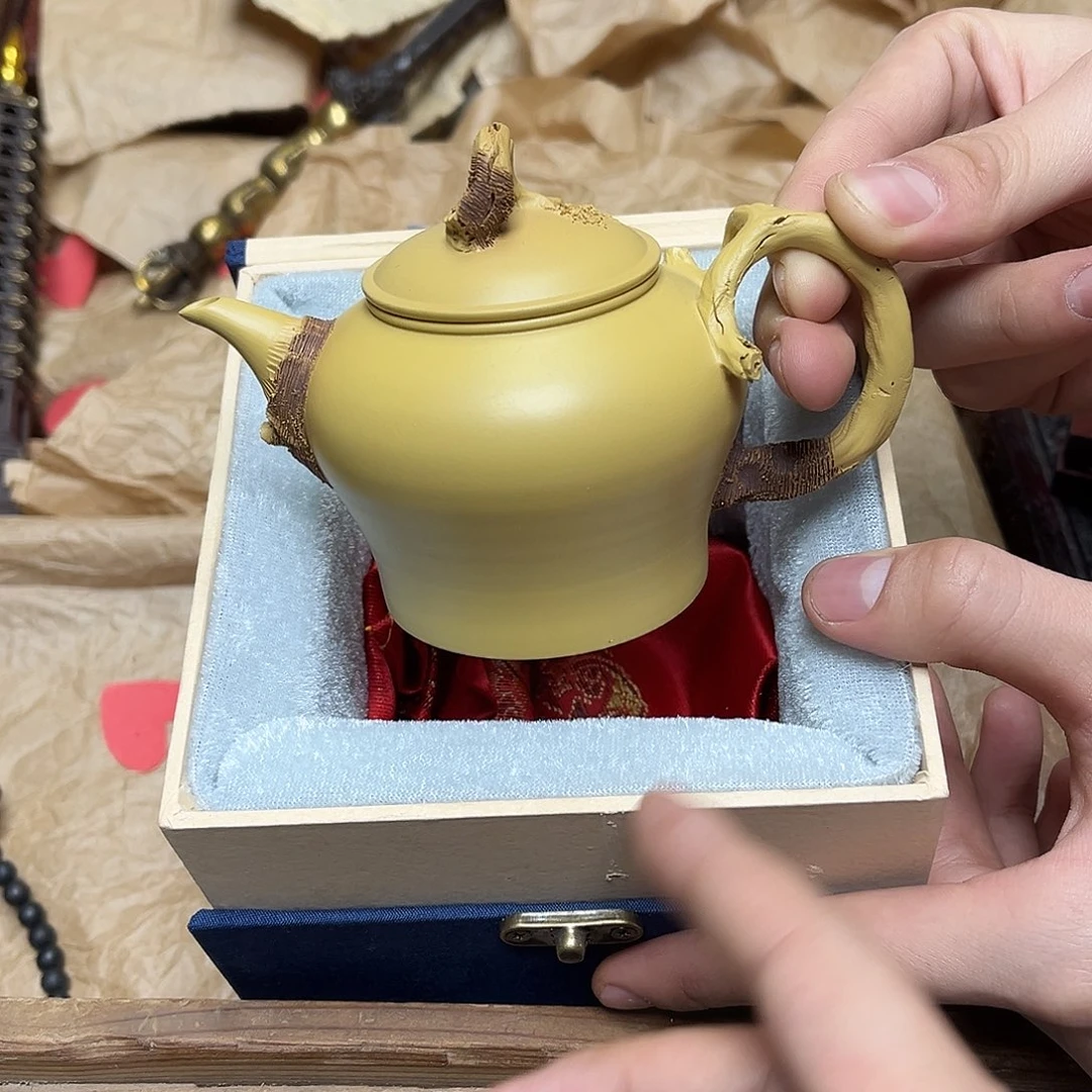 大叶紫檀（黑酸枝木类）