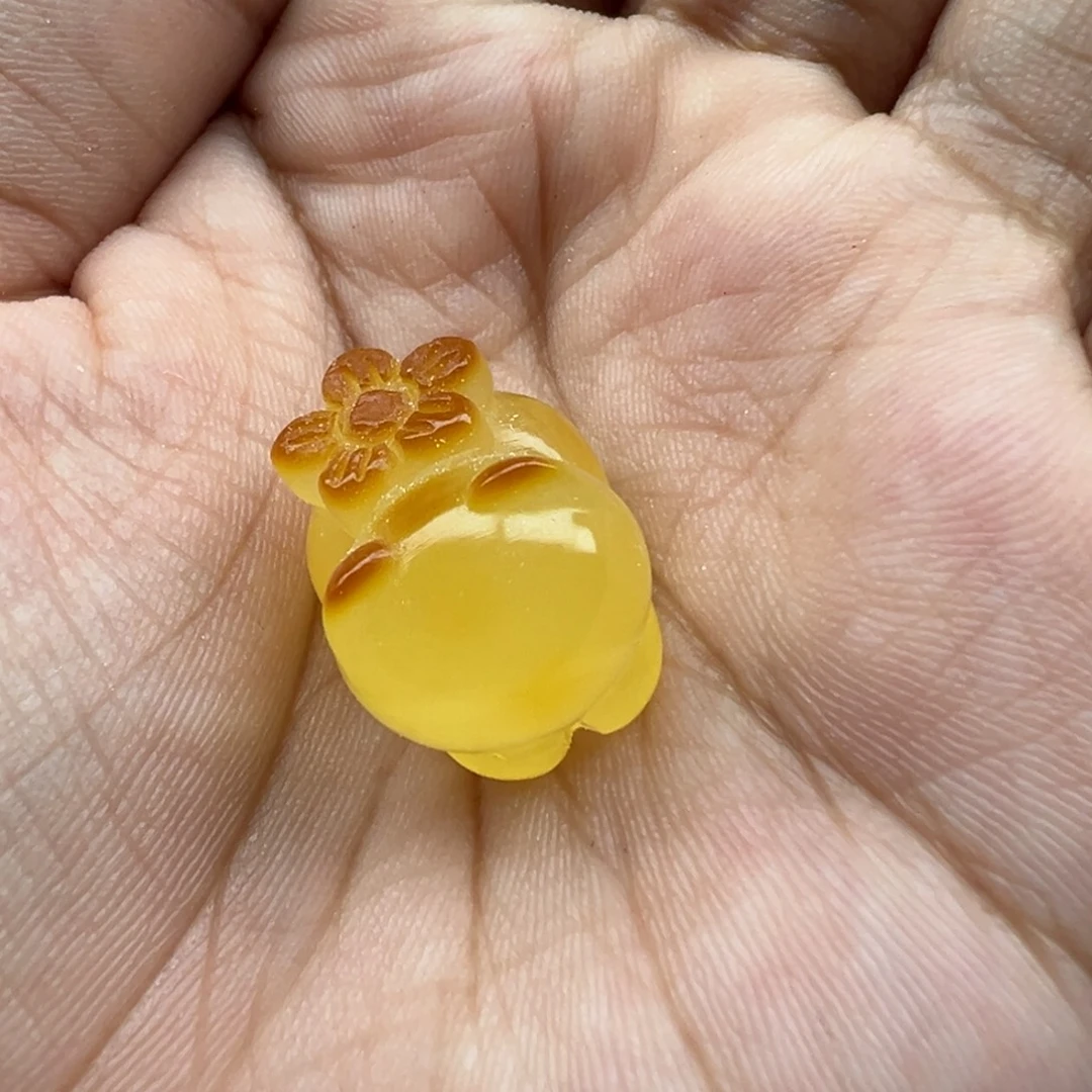 未镶嵌定制琥珀猫打孔不退换