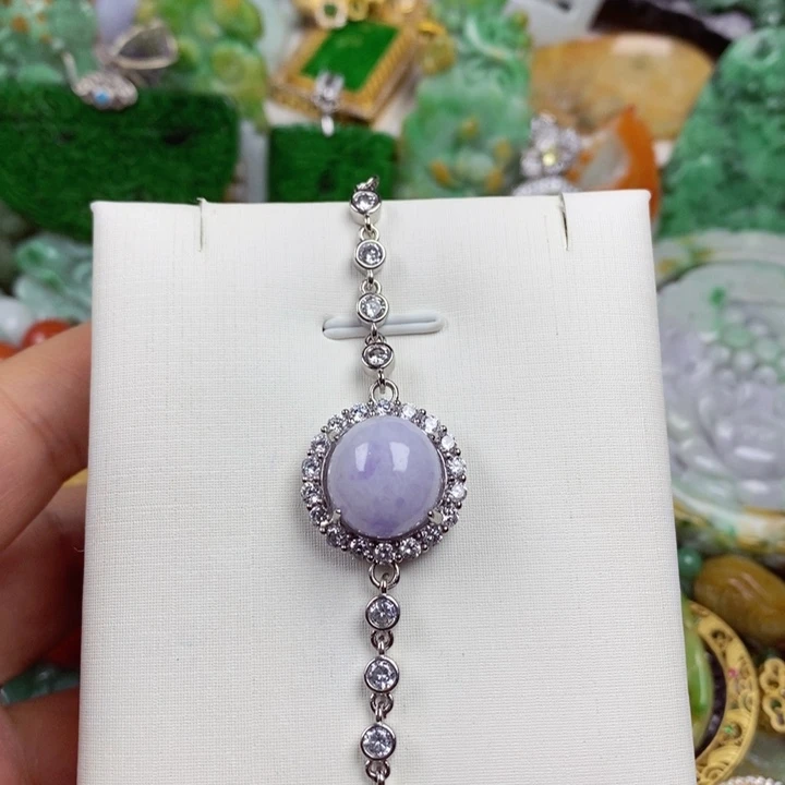 翡翠未镶嵌吊坠(赠链)