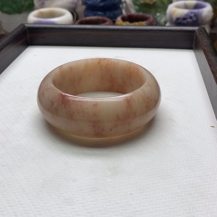 夢***影石英质玉未镶嵌手镯