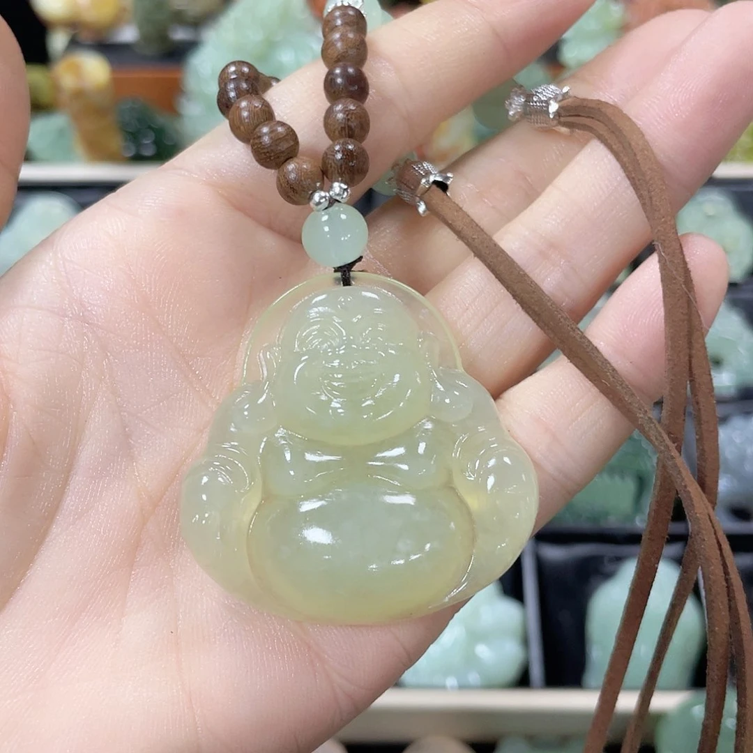 蛇纹石玉颈饰未镶嵌