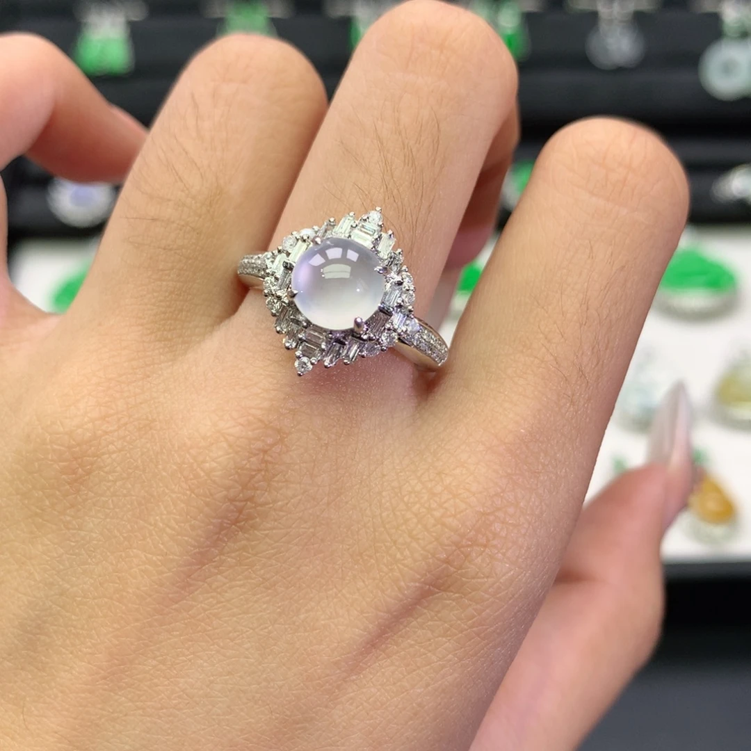 翡翠18K金镶嵌戒指