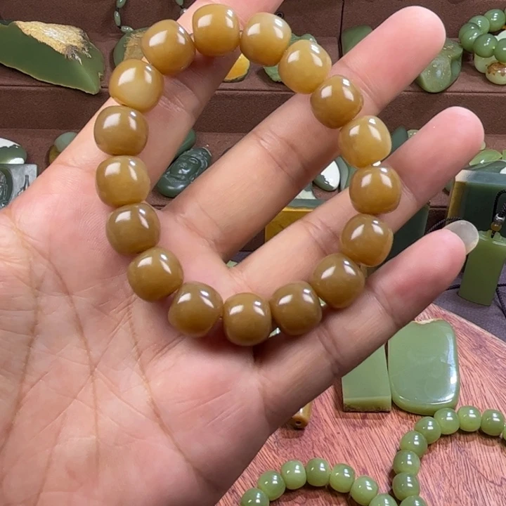 手链未镶嵌岫岩老玉（透闪石质玉）