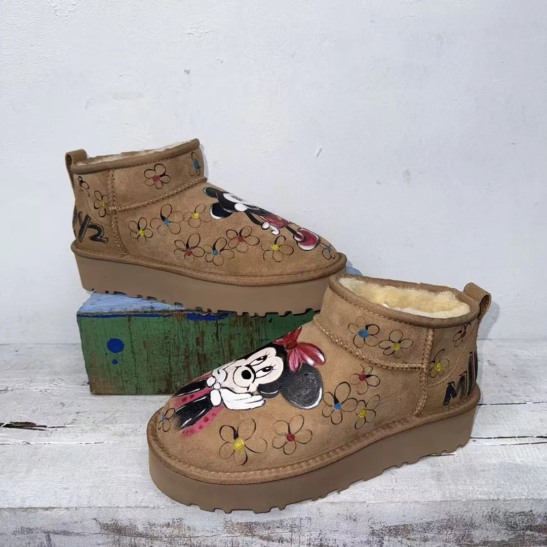 米奇涂鸦雪地靴女短码清仓