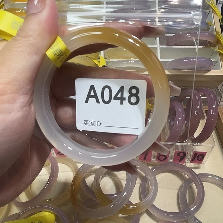 玛瑙/玉髓未镶嵌手镯