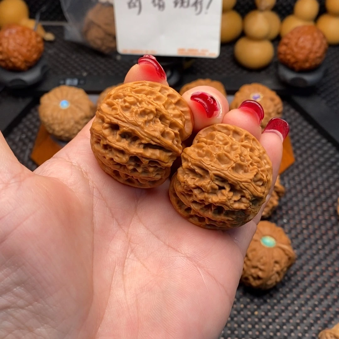 文玩核桃把件拾*苹果