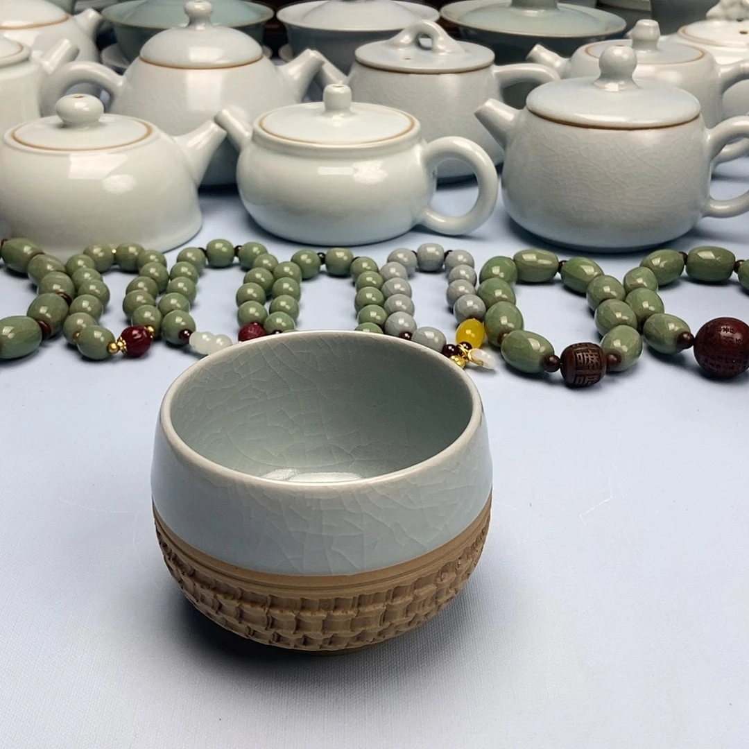 杯微微瑕仿古重工跳刀月白罗汗杯