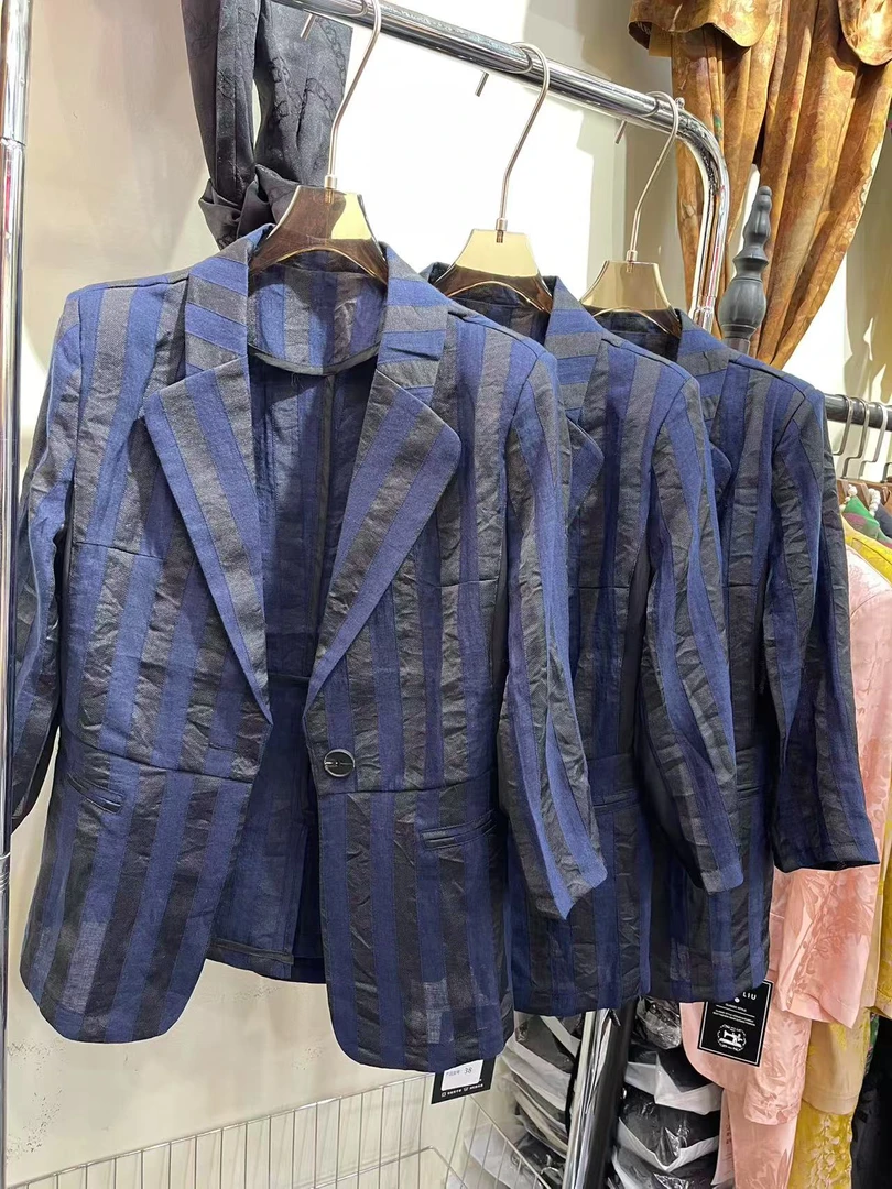 （现货）新款秋季特价蓝条麻防嗮外套