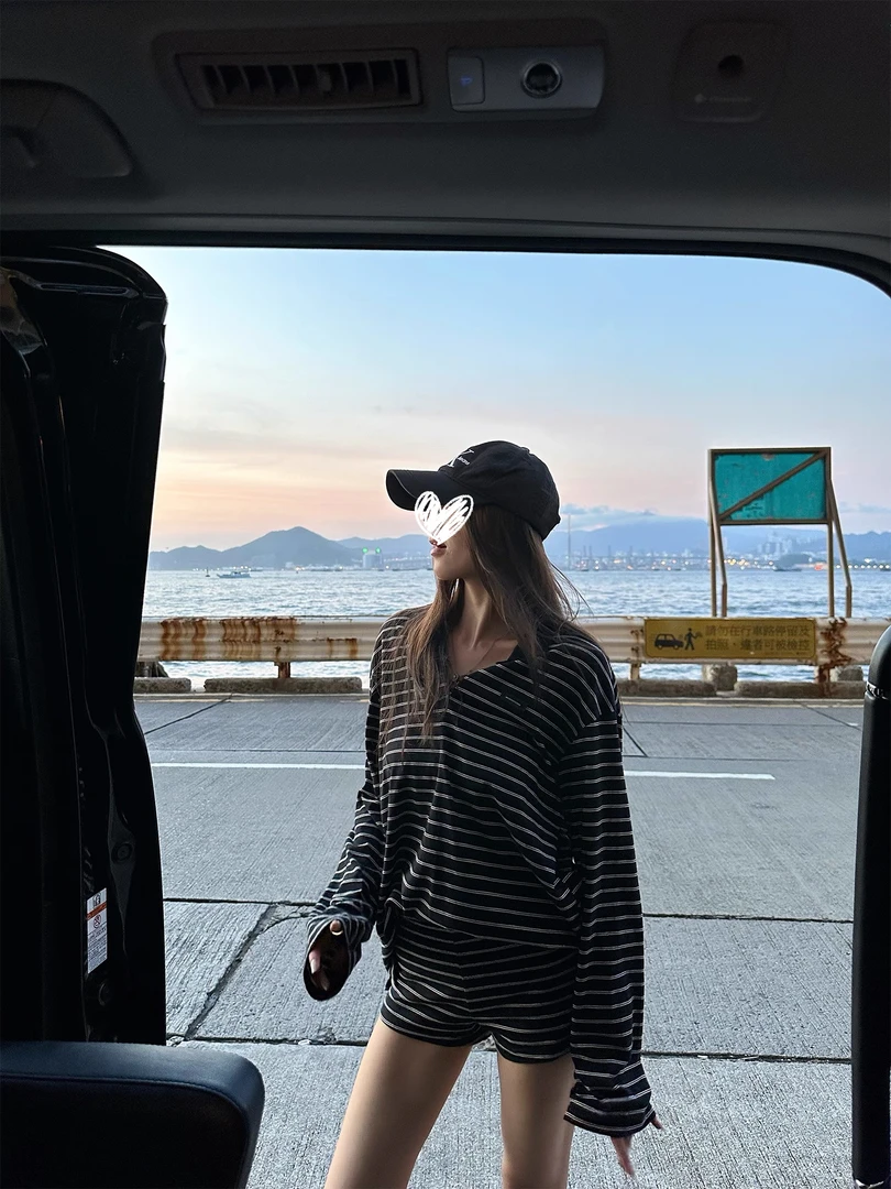 显瘦针织条纹polo衫套装