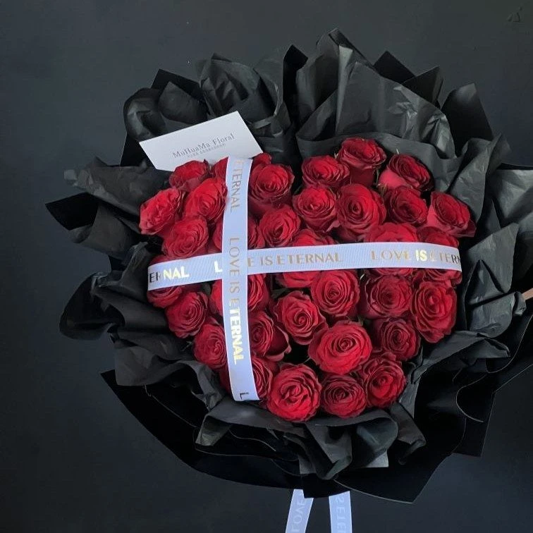 【告白】33朵红玫瑰手打心形花束高原红玫瑰