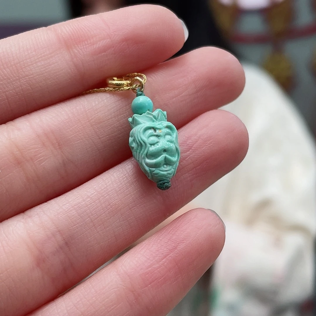 绿松石颈饰未镶嵌