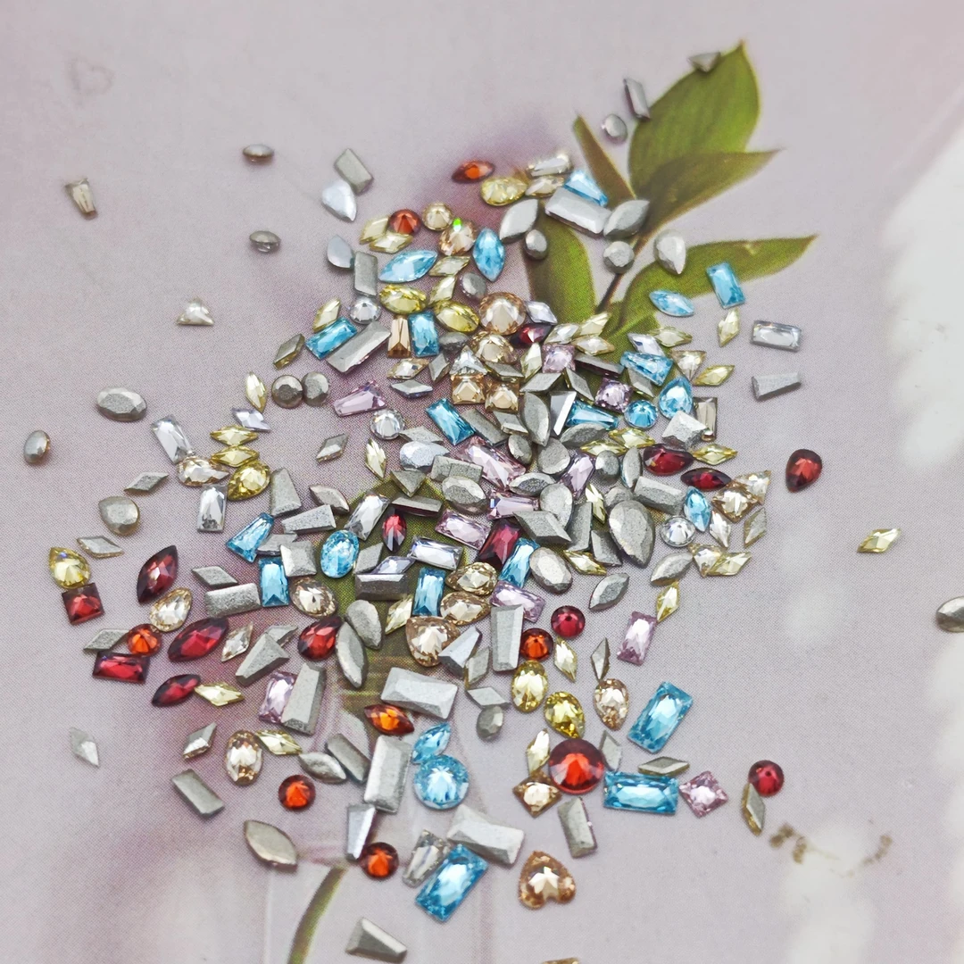 迷你彩色锆石美甲钻饰品奢华平底超闪爆亮火彩有底指甲配饰用品钻