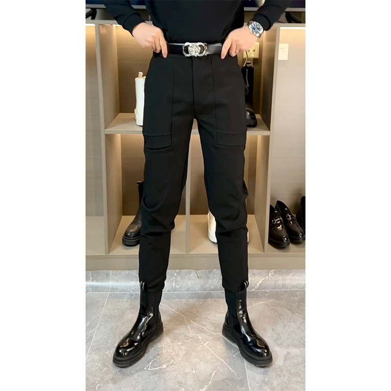 网红同款春秋黑色休闲裤马丁靴束脚裤个性工装裤高级感小脚西裤男