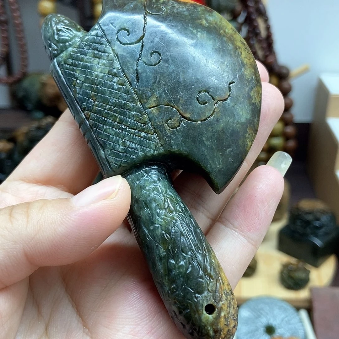 岫岩河磨玉（透闪石质玉）把件未镶嵌谜