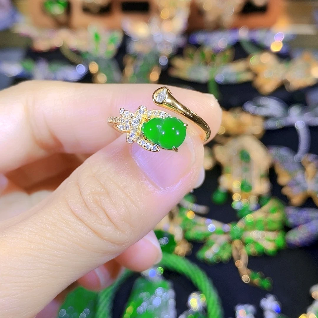 颈饰银S925镶嵌翡翠