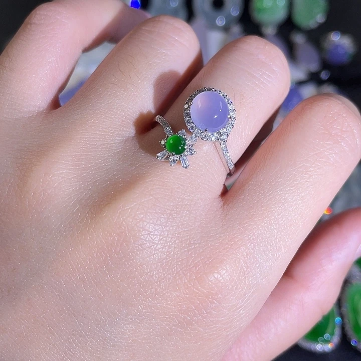 翡翠戒指18K金镶嵌双蛋戒指