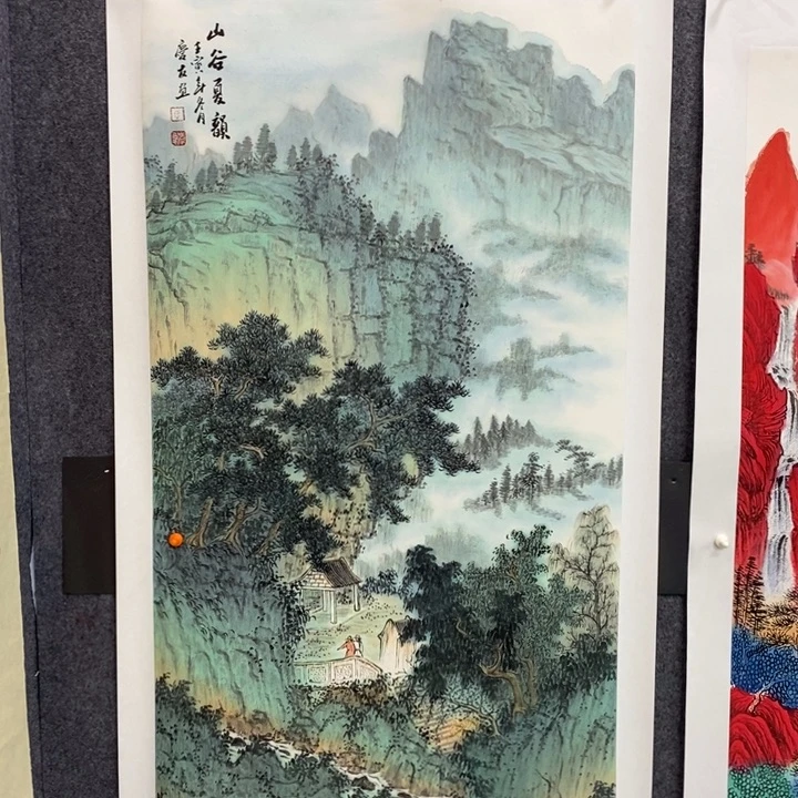 手绘作品等多种形式进行