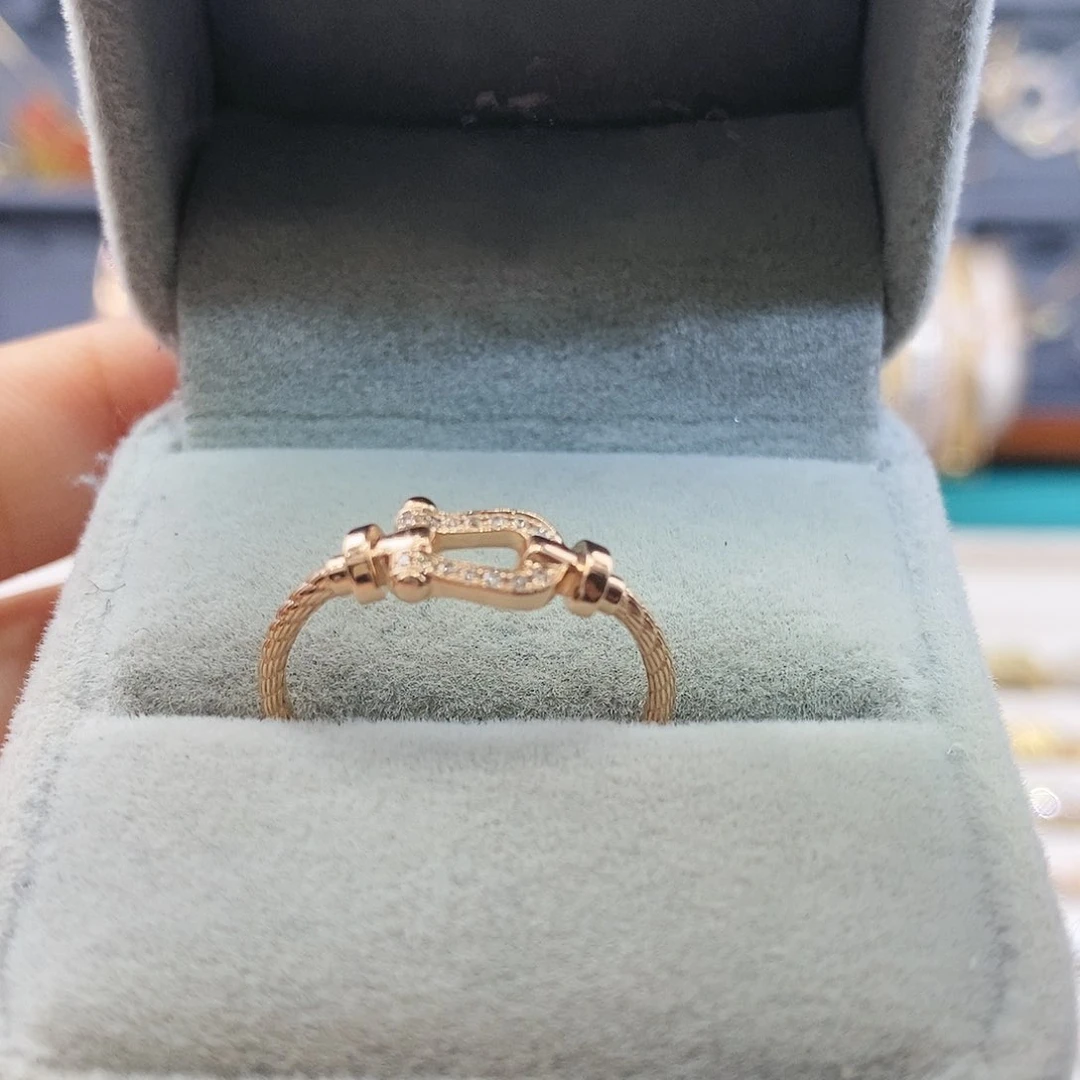 戒指/指环18K金镶嵌钻石k玫小马蹄戒指