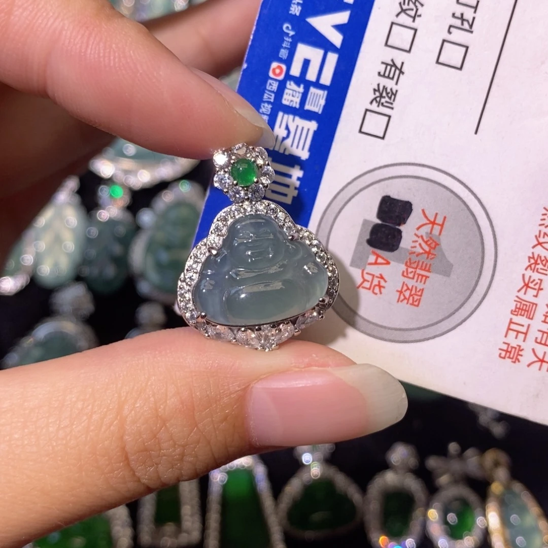 翡翠未镶嵌颈饰天然