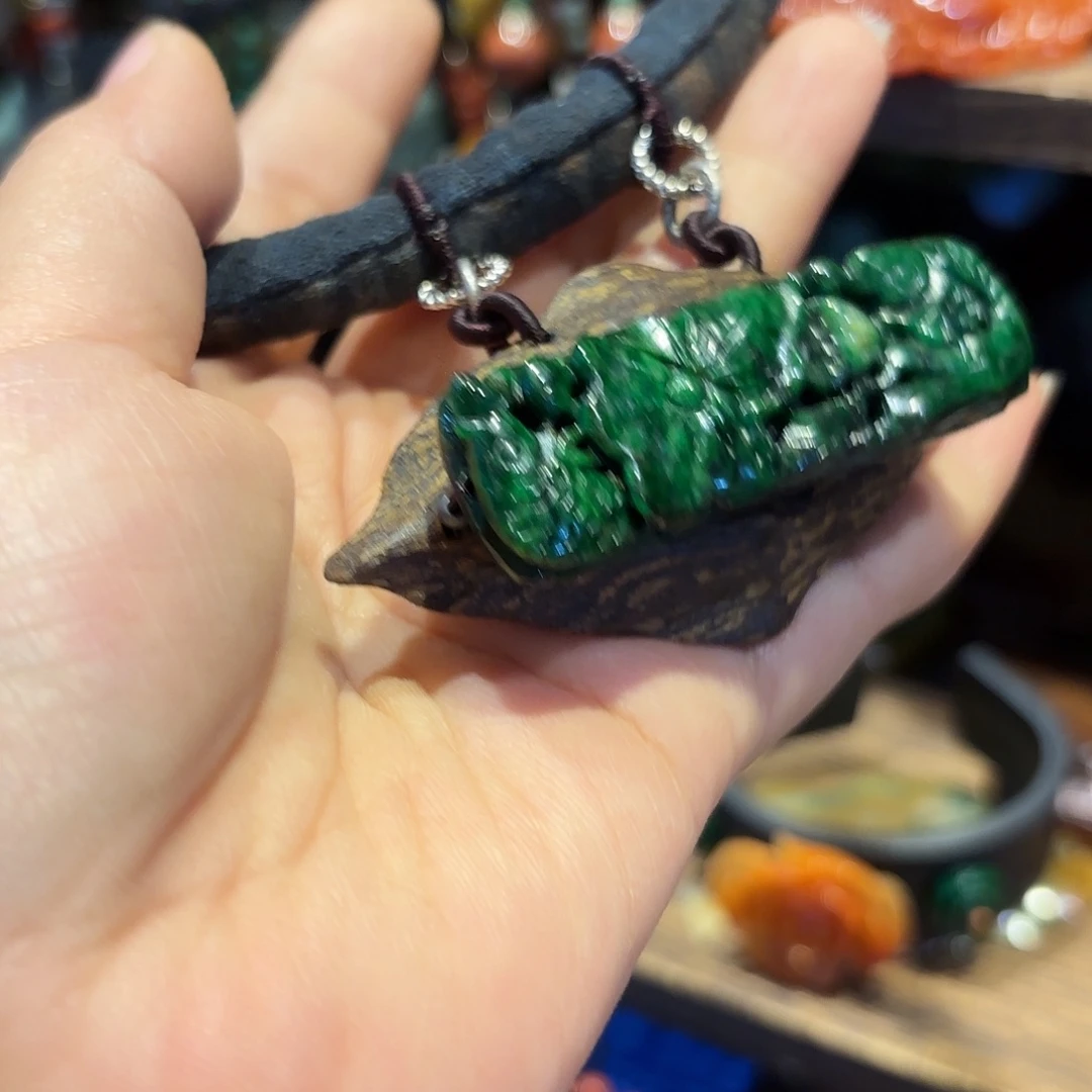 翡翠未镶嵌颈饰原创