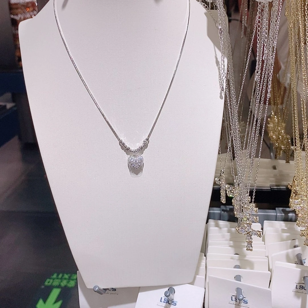 锆石合金合金银色