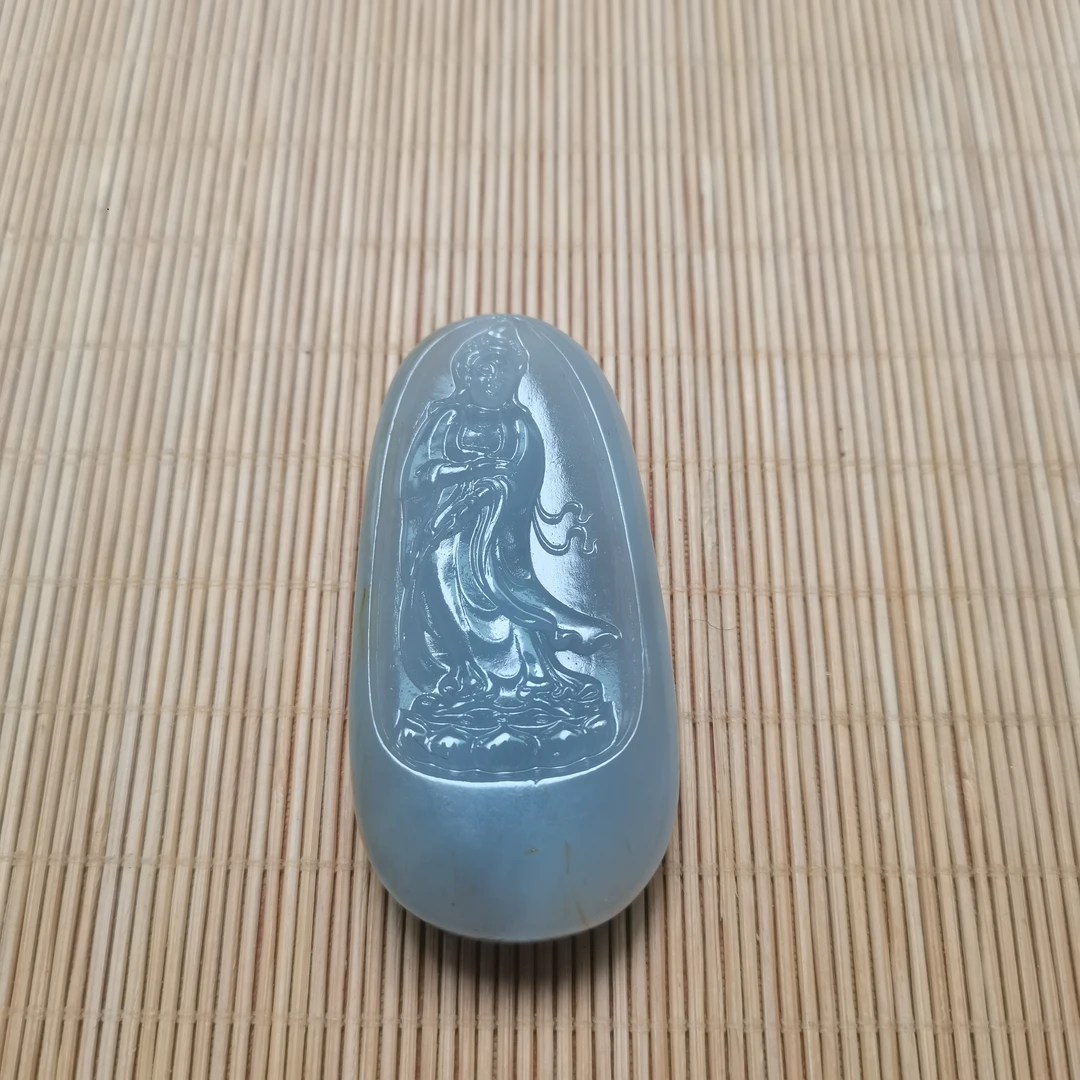 新疆和田玉烟紫南海观音菩萨56克