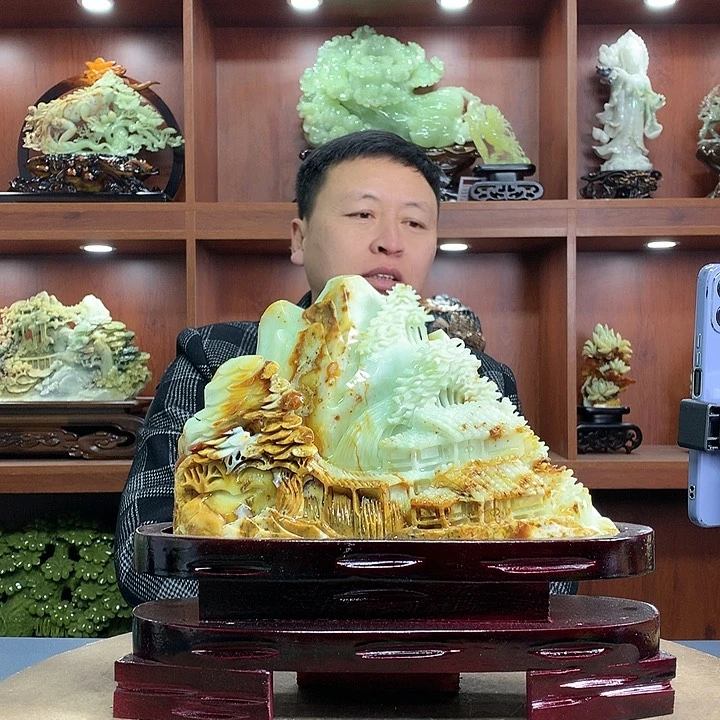 【闪购商品】蛇纹石玉（覆膜）珠宝奇石未镶嵌自***S