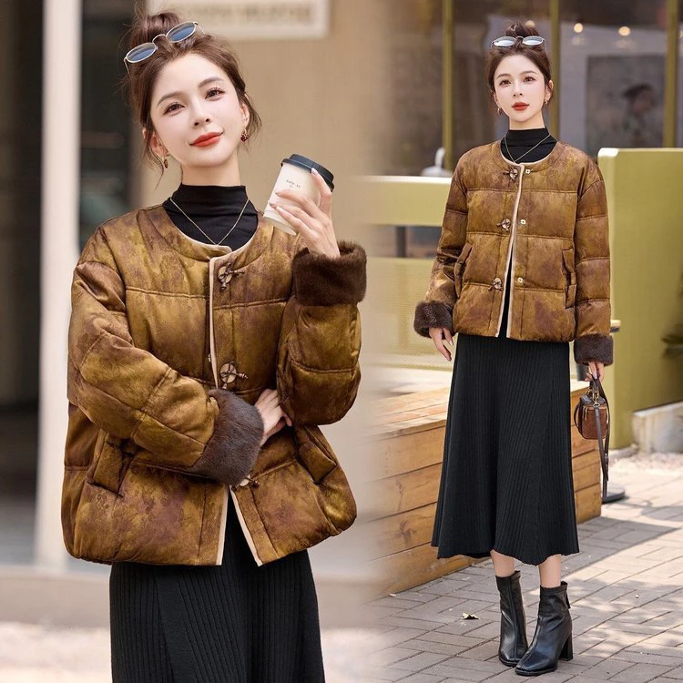 新中式国风羽绒服女短款2025冬季新款超好看仿水貂毛拼接保暖外套