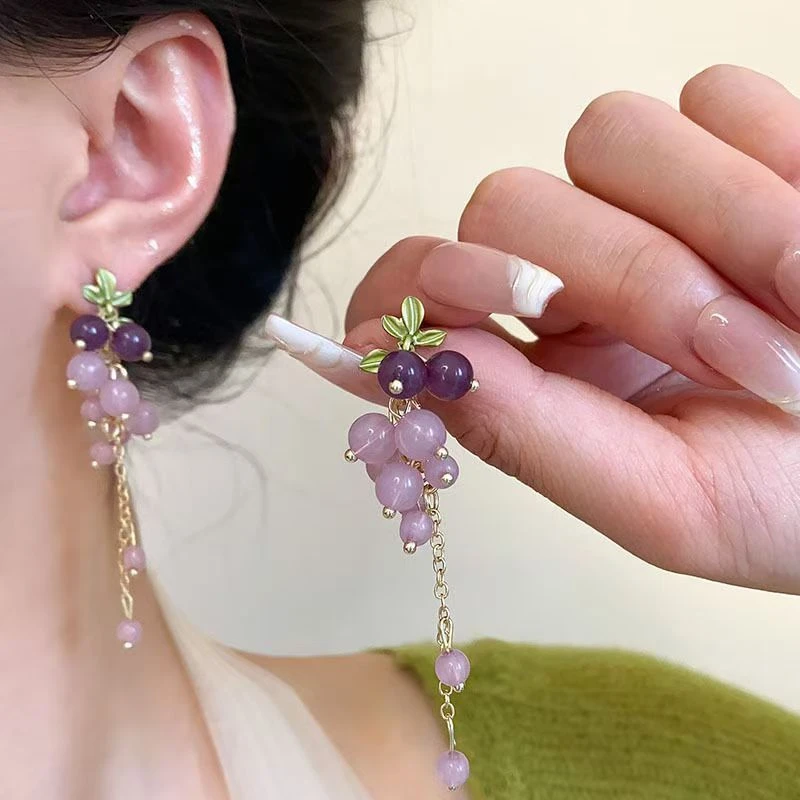 森系藤蔓超仙流苏紫葡萄串耳钉轻奢时尚高级感耳环小众设计感耳饰