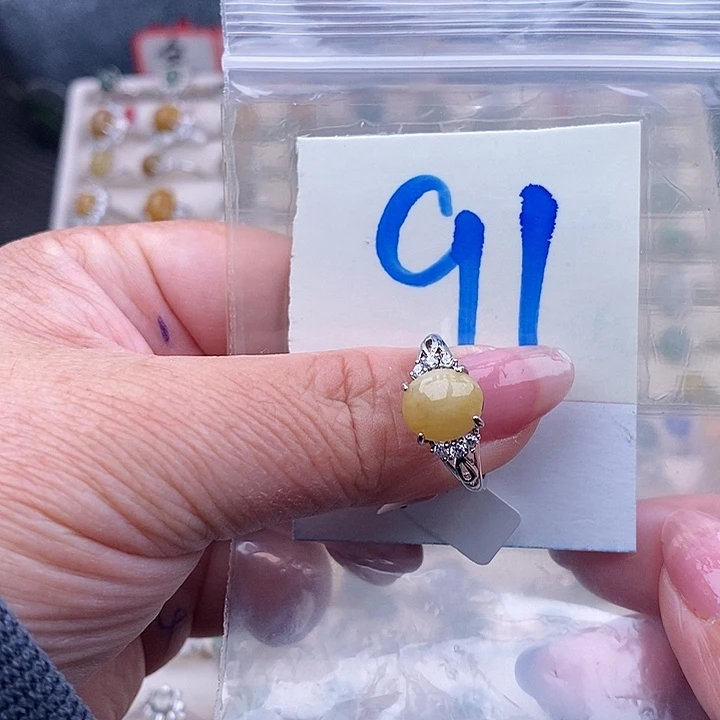 未镶嵌戒指翡翠缅甸