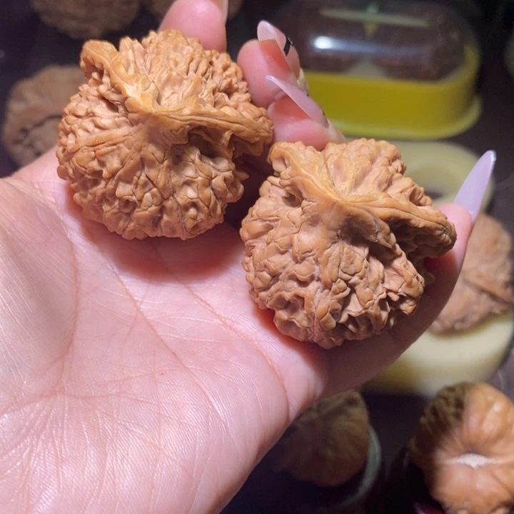 吊坠文玩核桃官帽的富甲一方40