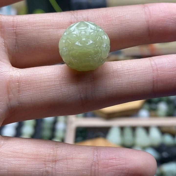 和田玉（糖玉）未镶嵌珠宝半成品