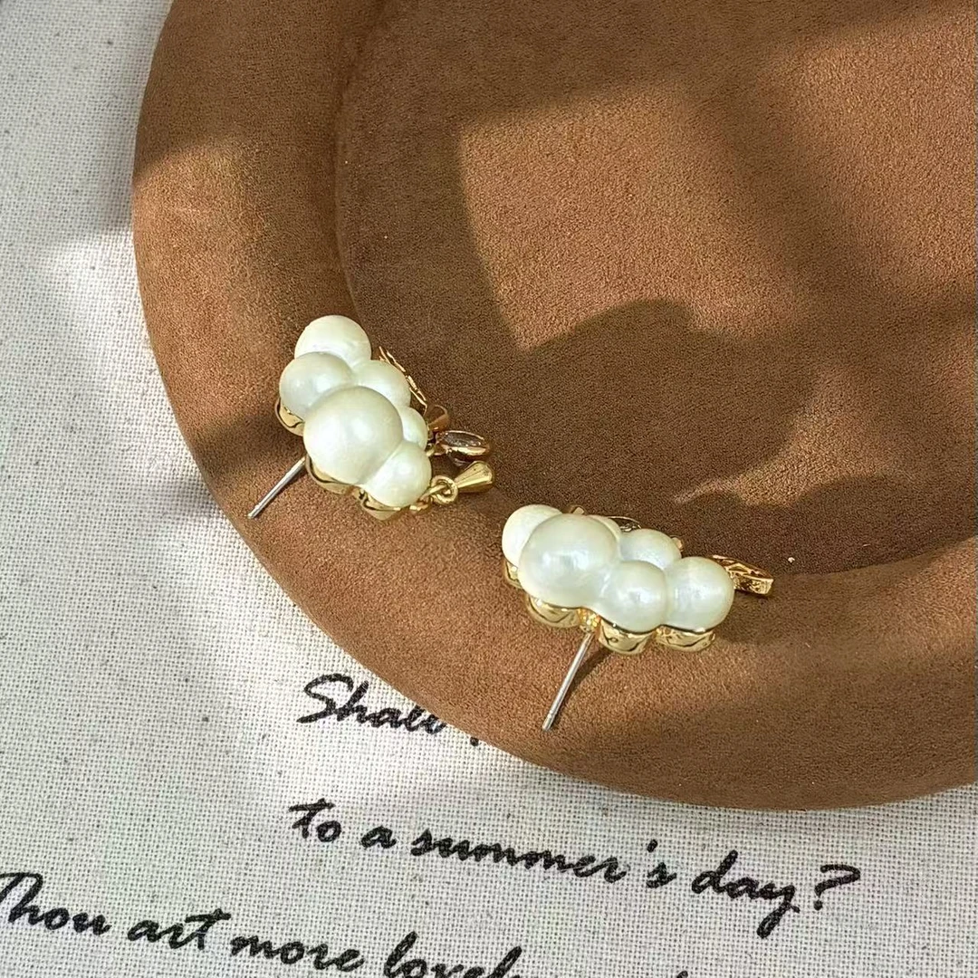 合金仿珍珠耳饰 远远（YY569）轻奢时尚百搭气质手工云朵