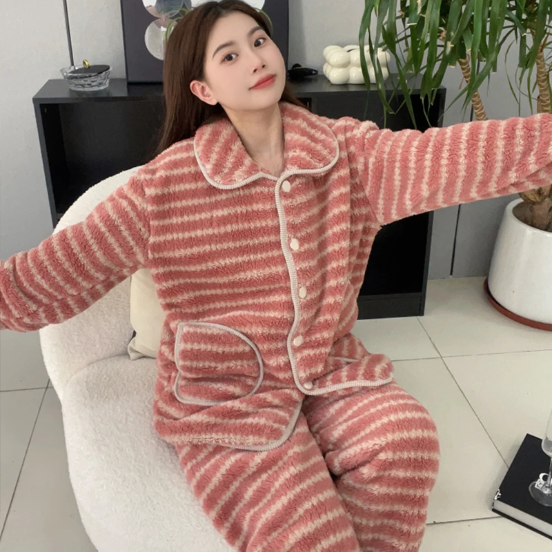 时尚条纹粉色秋冬季珊瑚绒睡衣女加绒加厚保暖韩版休闲家居服套装