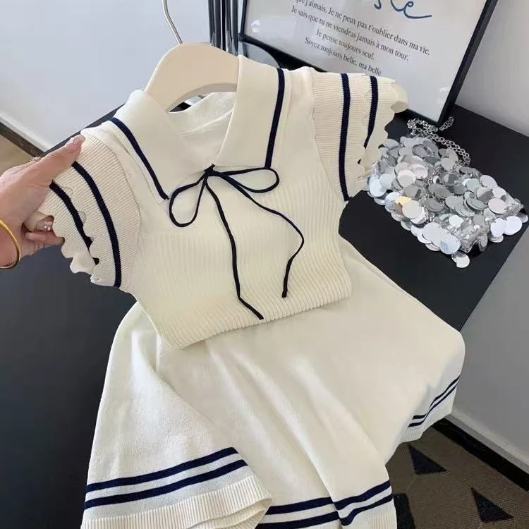 学院风polo领短袖针织连衣裙女夏季新款纯欲风气质修身显瘦包臀裙