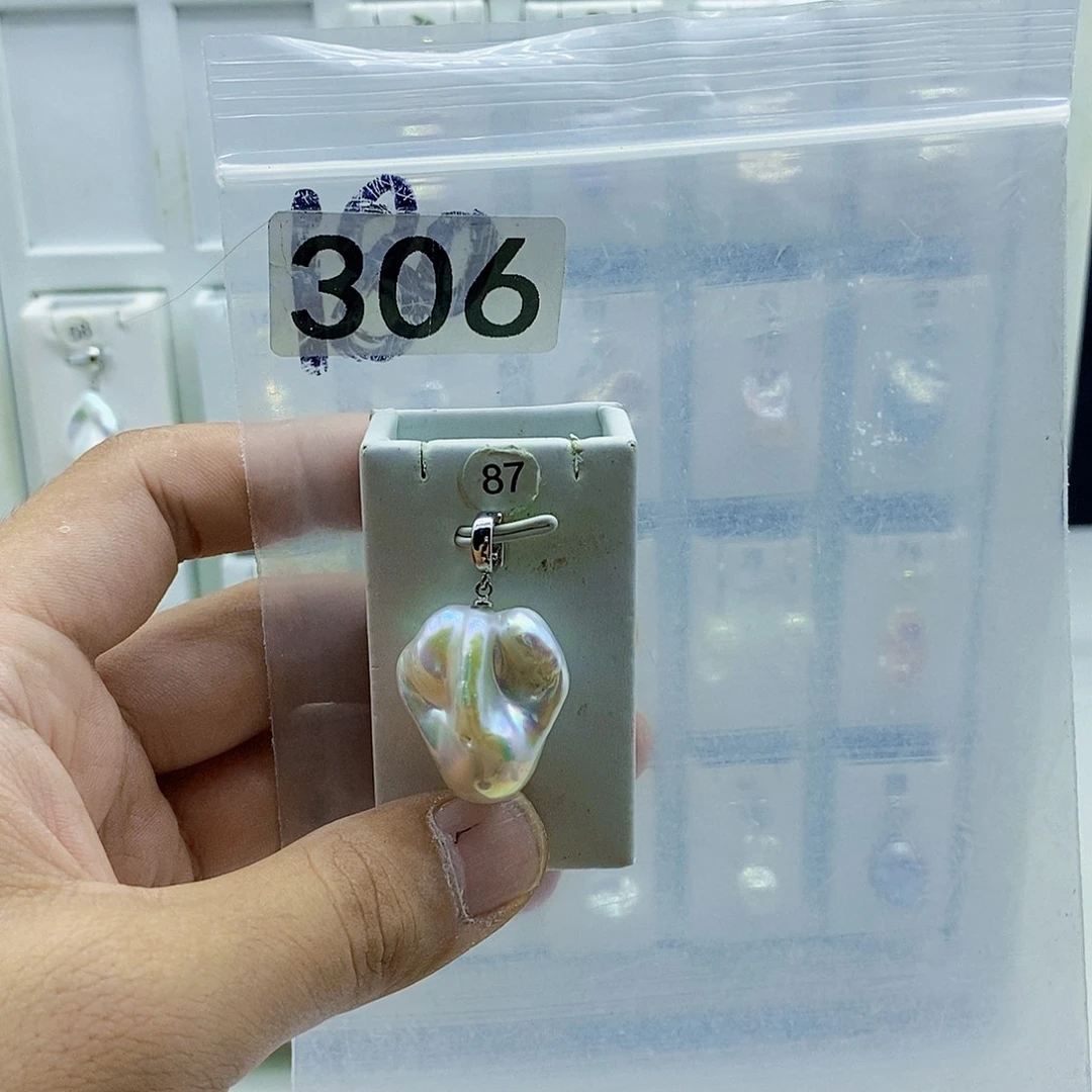 颈饰合金淡水珍珠