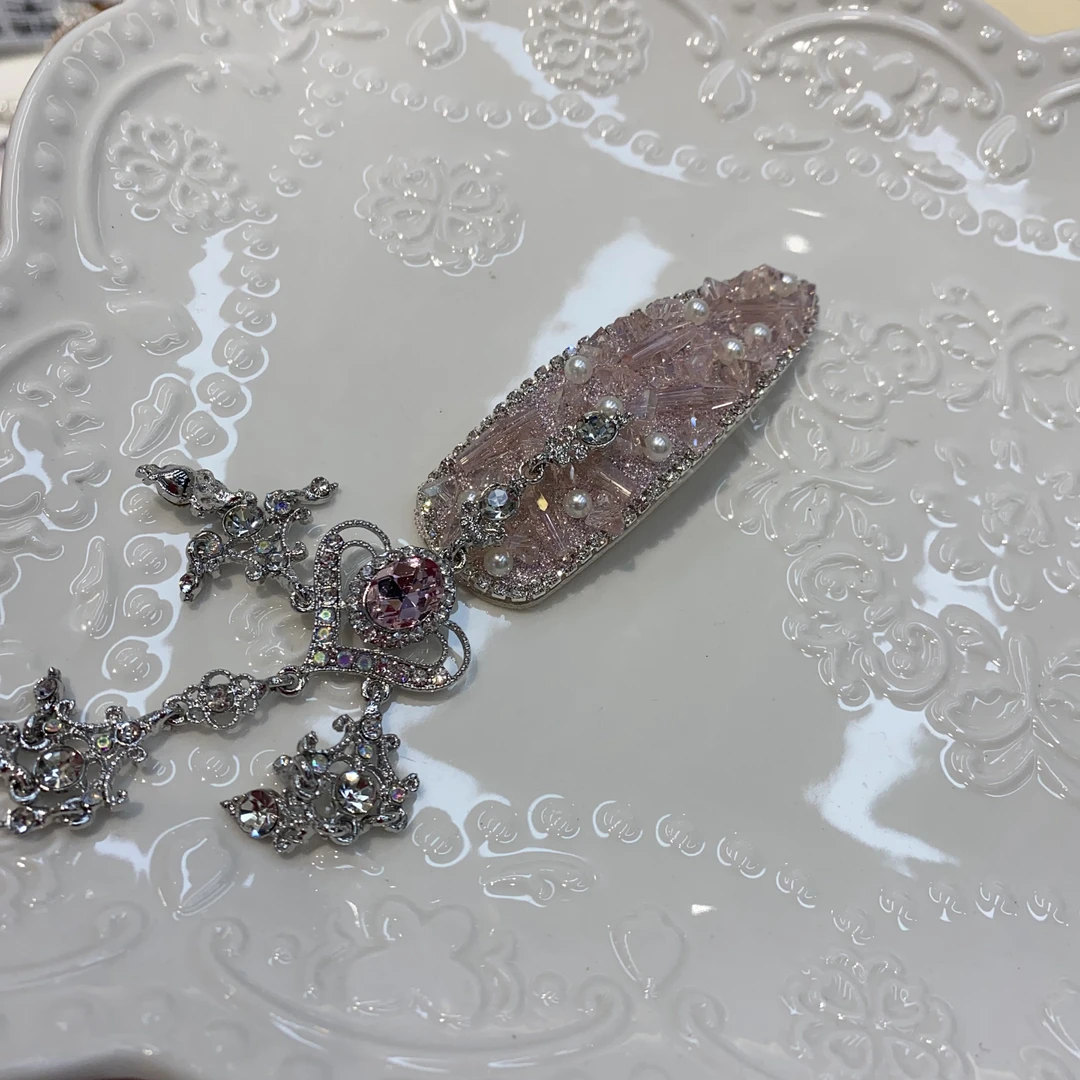 A275淡粉色流苏国风掰掰夹