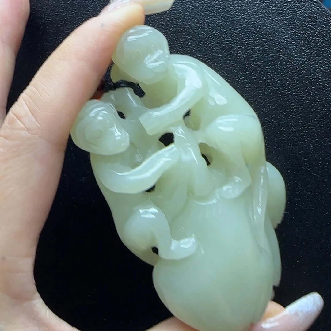 未镶嵌和田玉挂件