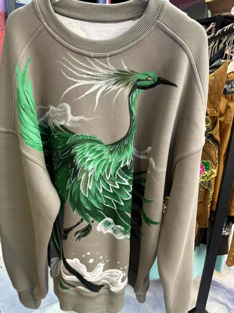 2111 长袖针织时尚休闲女士加绒印花圆领百搭重工衬衣